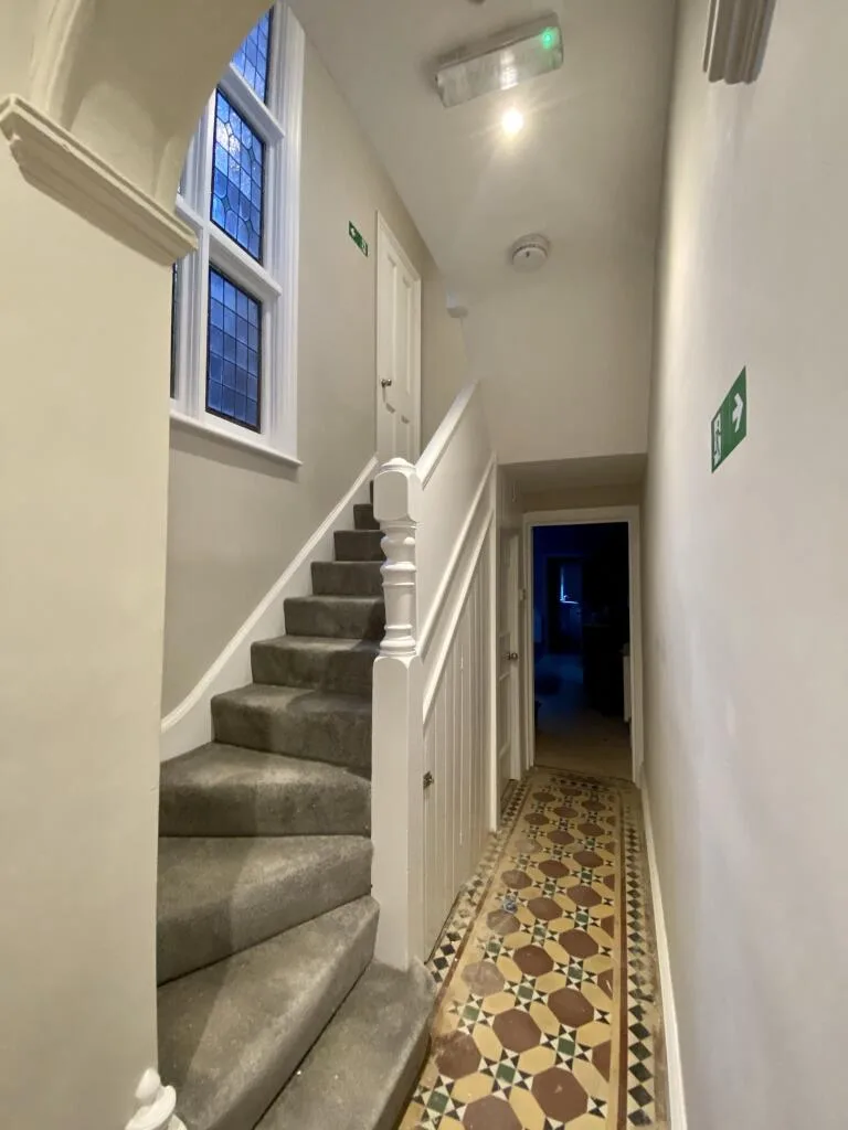 1 bedroom house share for rent