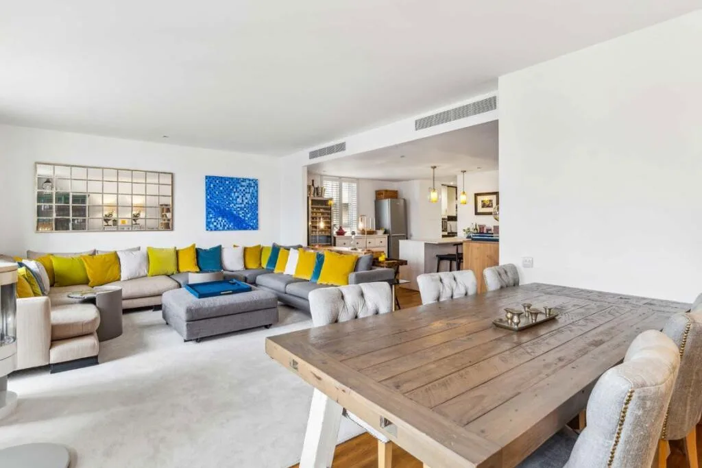 3 bedroom flat for rent