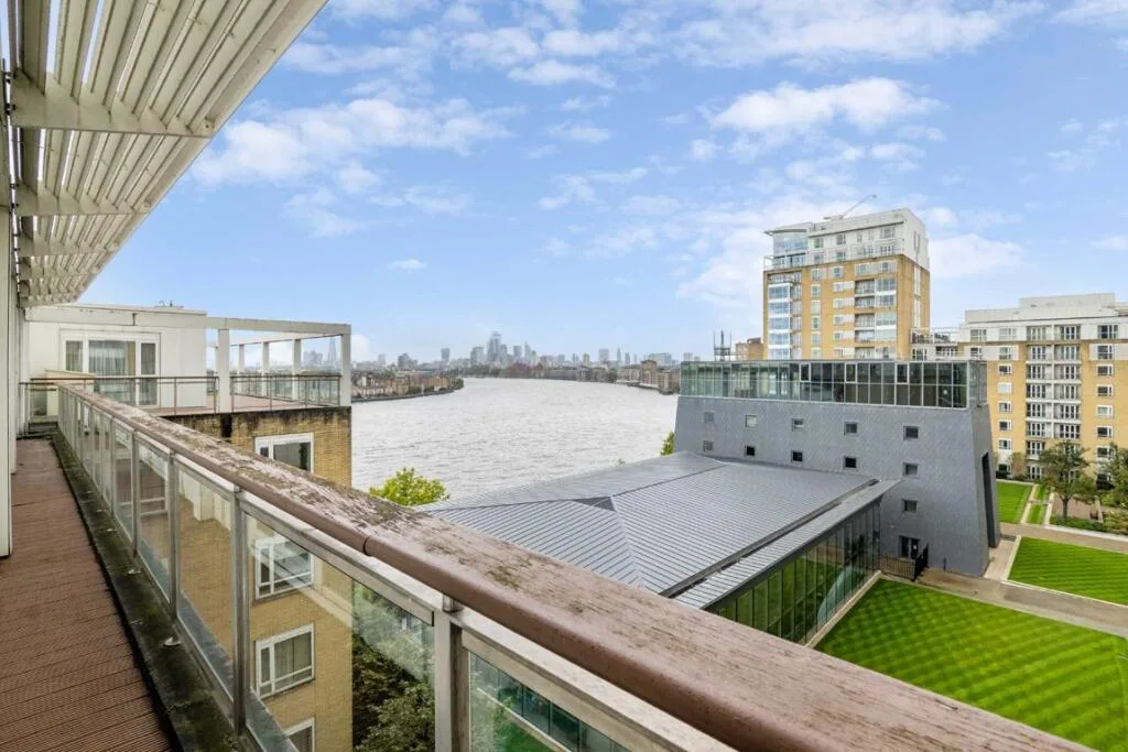 3 bedroom flat for rent