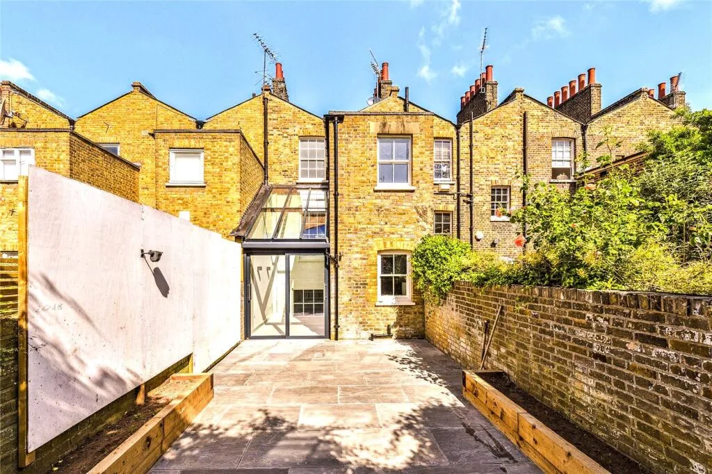 3 bedroom terraced house for rent