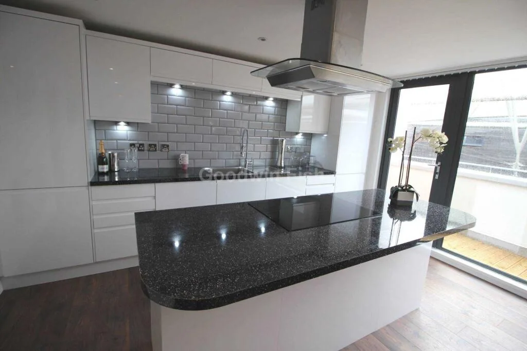 3 bedroom apartment for rent