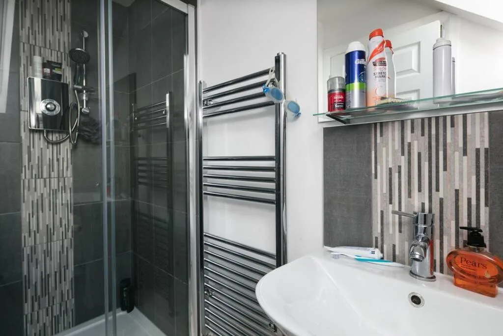 4 bedroom terraced house for rent