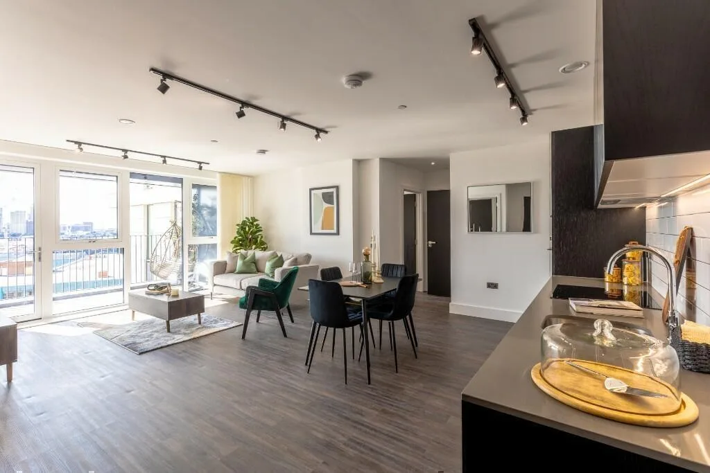 3 bedroom flat for rent