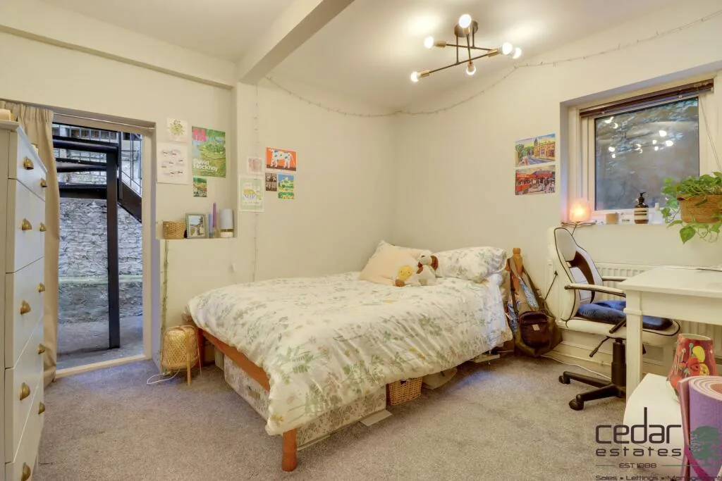 3 bedroom flat for rent