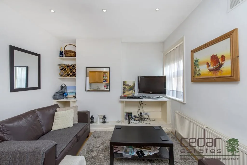 2 bedroom flat for rent