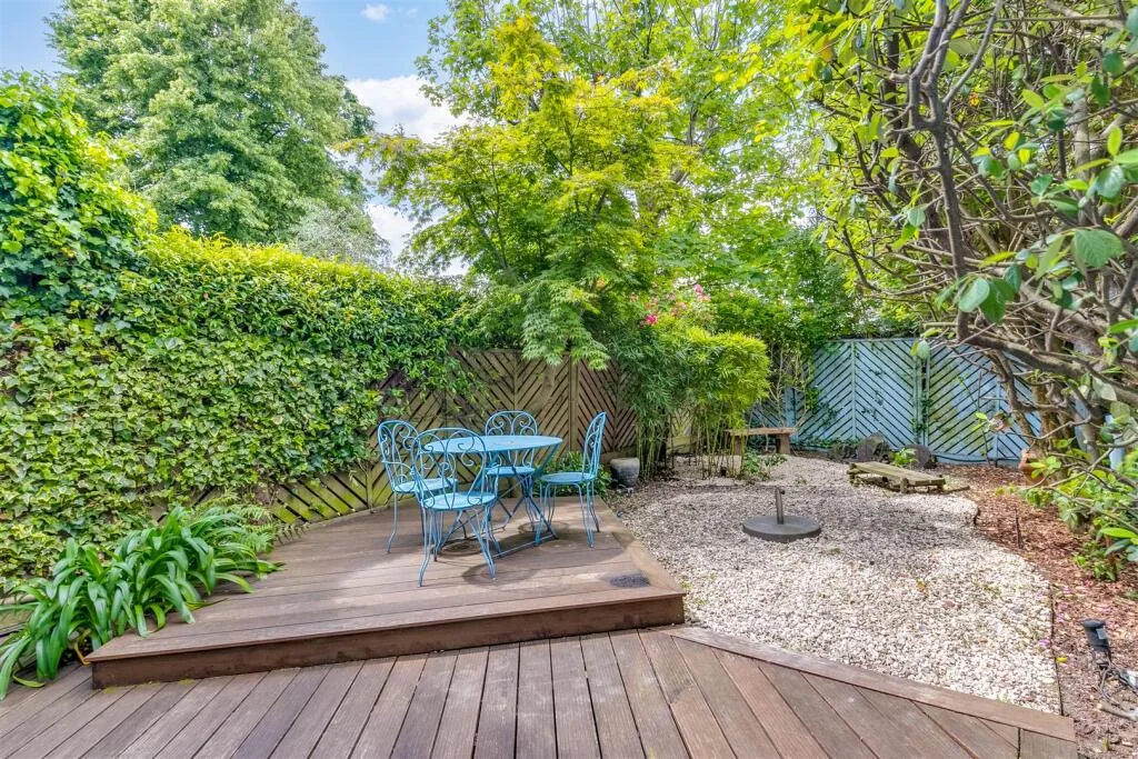 4 bedroom house for rent