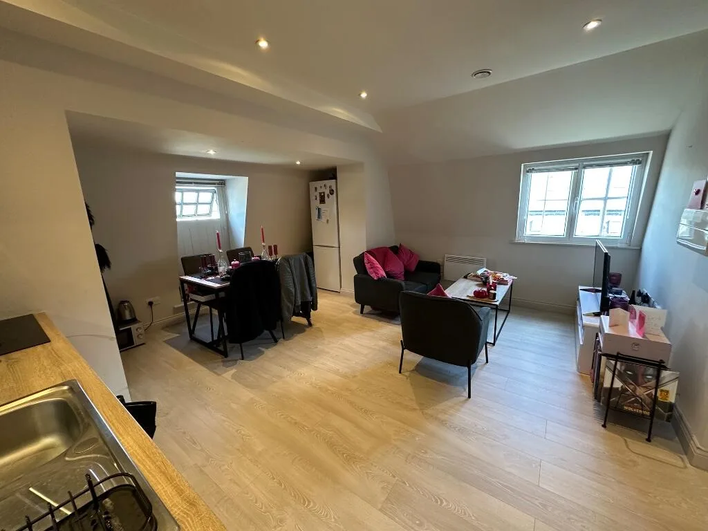 1 bedroom apartment for rent