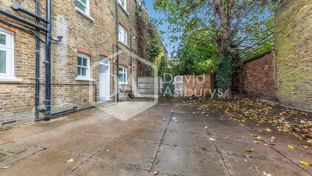 Studio apartment for rent
