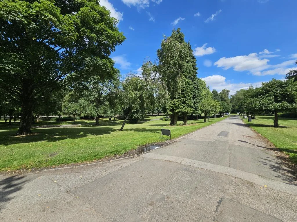 1 bedroom house share for rent
