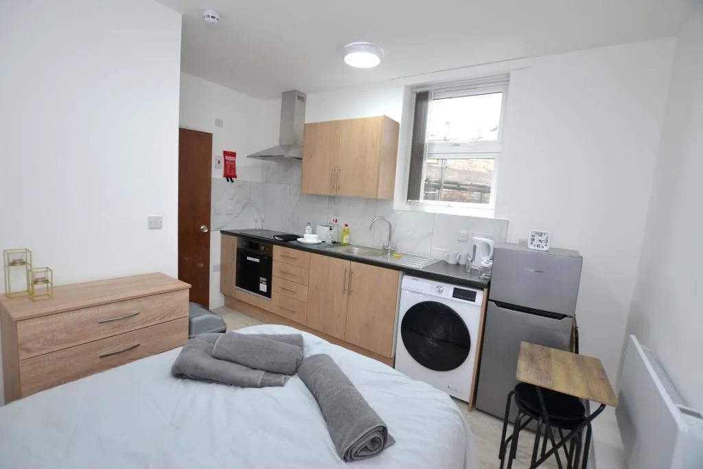 Studio flat for rent