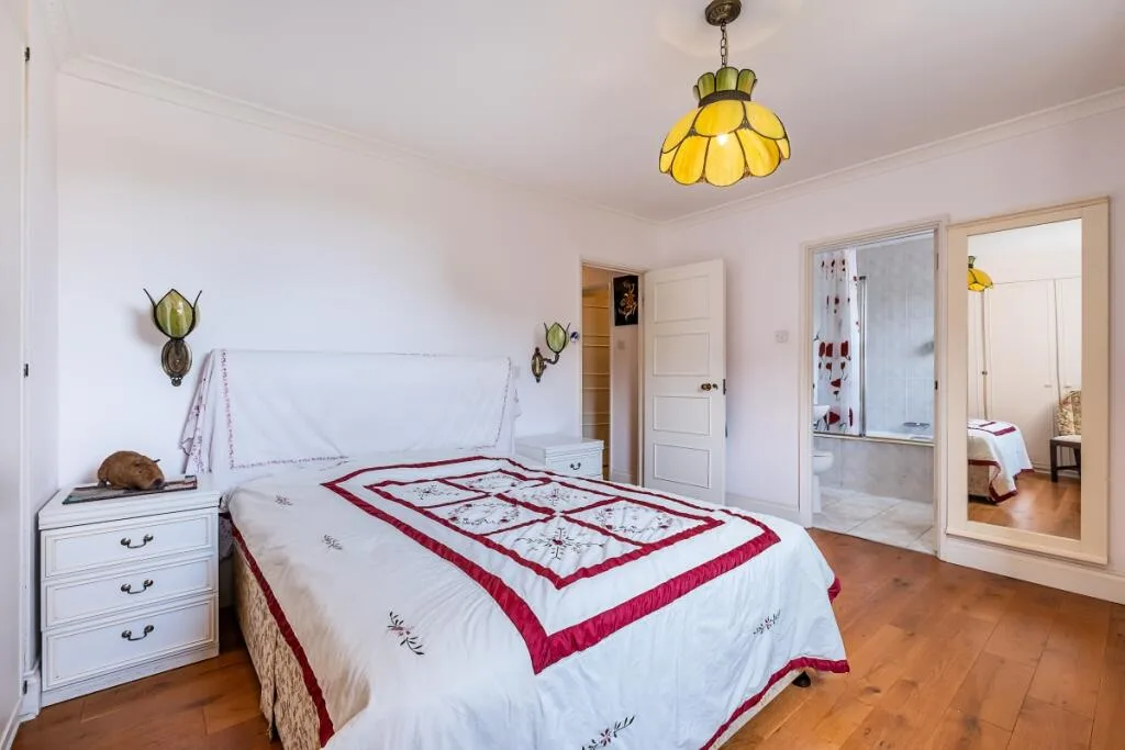 3 bedroom flat for rent