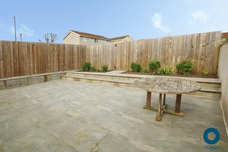 1 bedroom house share for rent