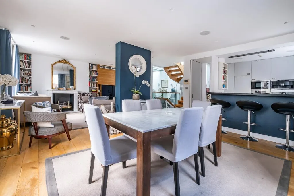 5 bedroom mews property for rent