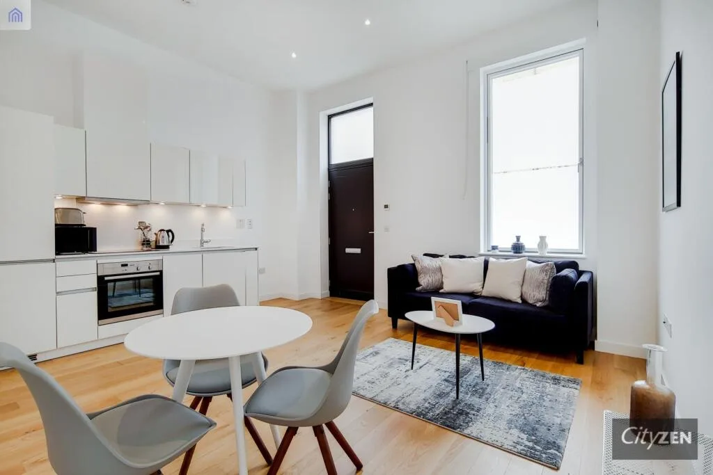 Studio flat for rent