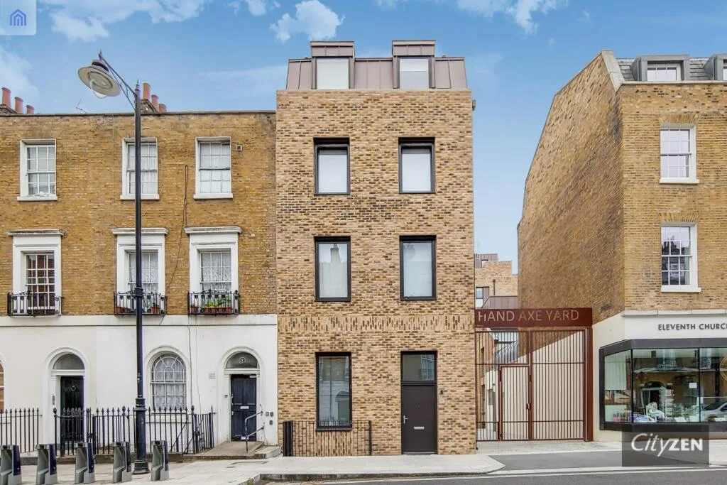 Studio flat for rent