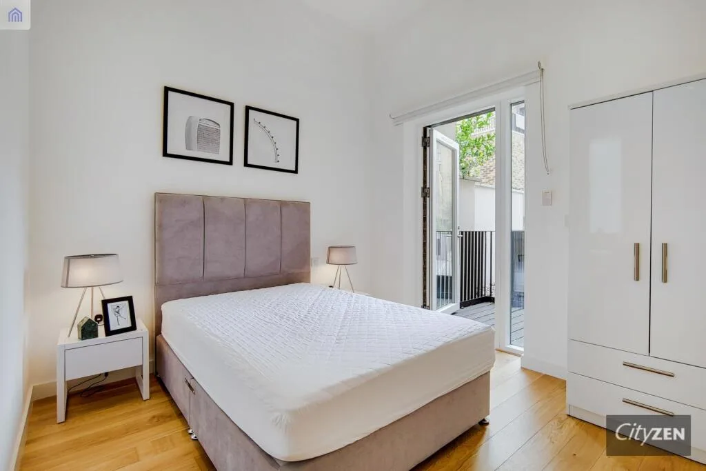 Studio flat for rent