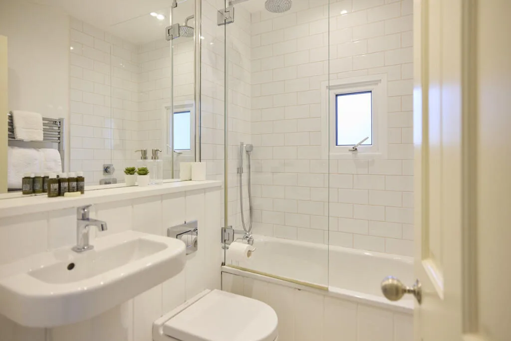 5 bedroom town house for rent