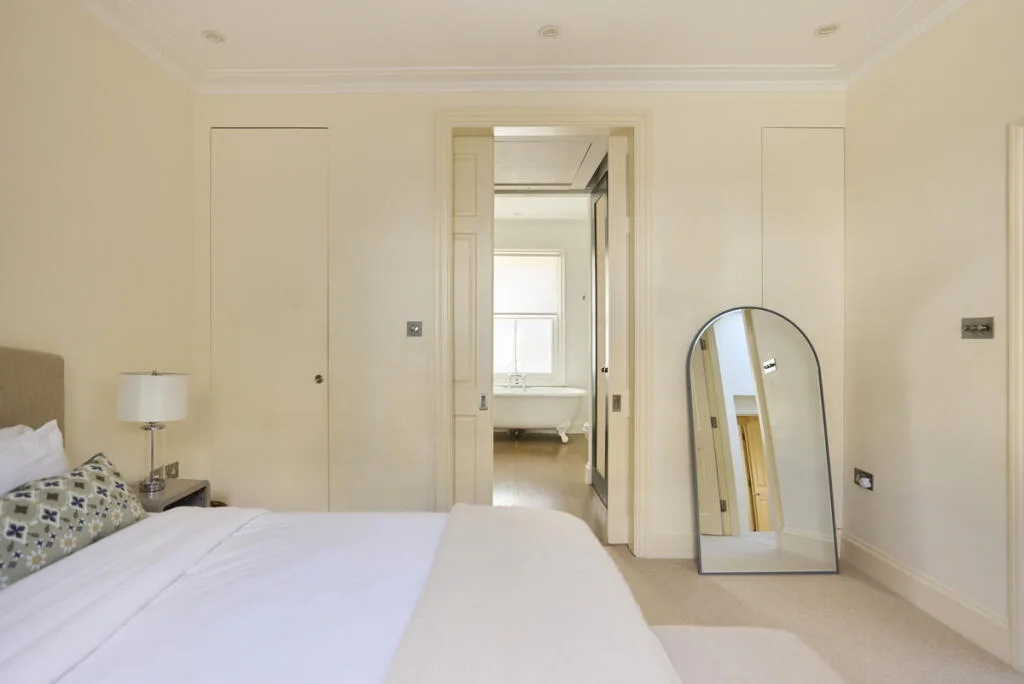 5 bedroom town house for rent
