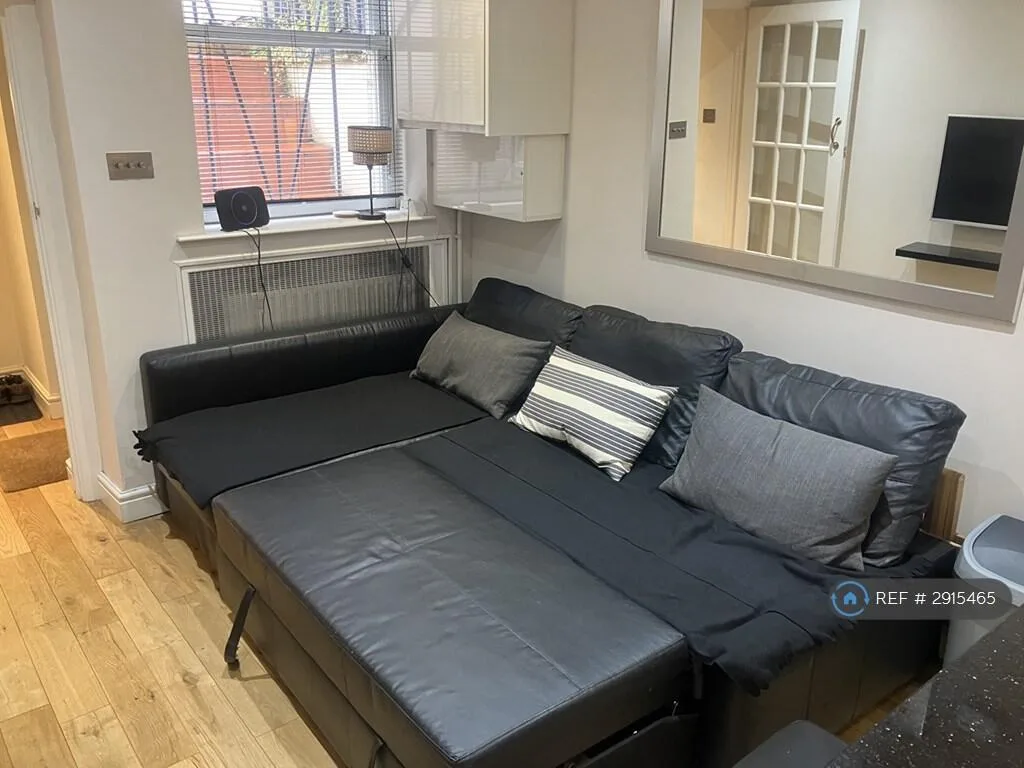 1 bedroom flat for rent