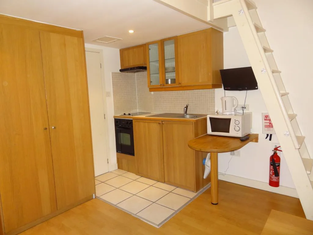 Studio apartment for rent