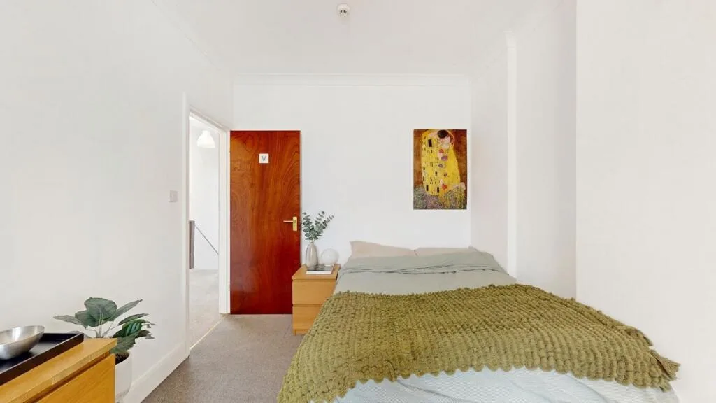 3 bedroom flat for rent