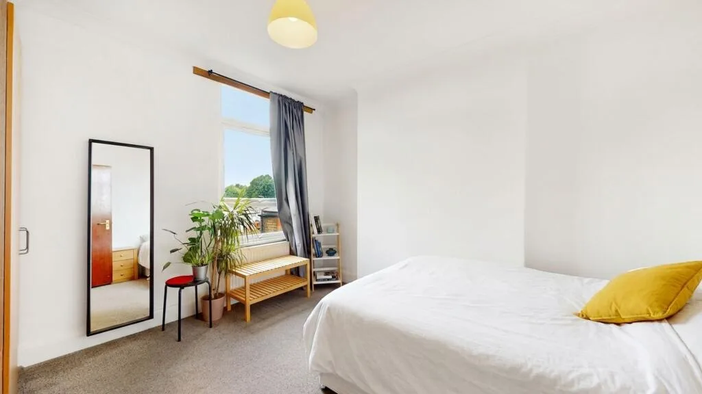 3 bedroom flat for rent