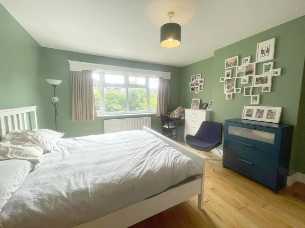 2 bedroom maisonette for rent