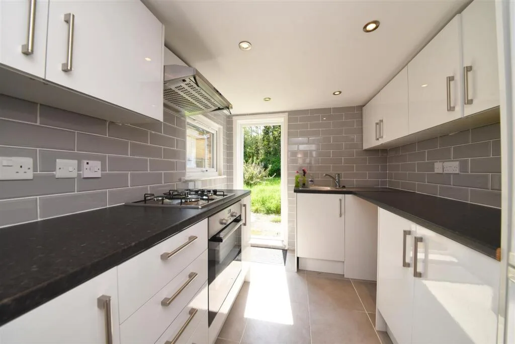 2 bedroom property for rent