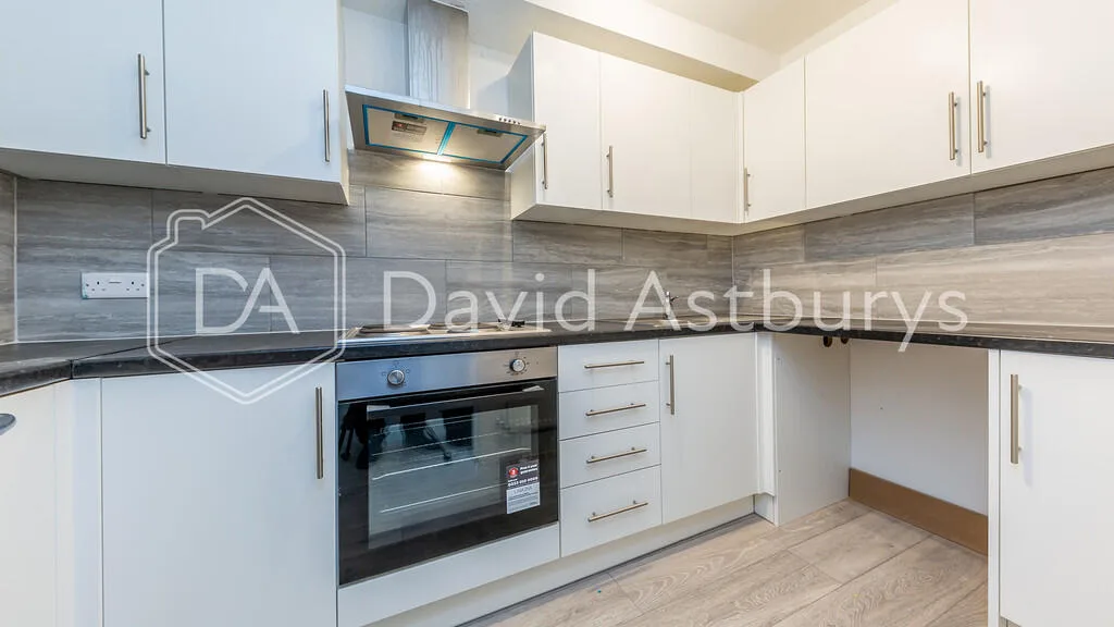 3 bedroom apartment for rent