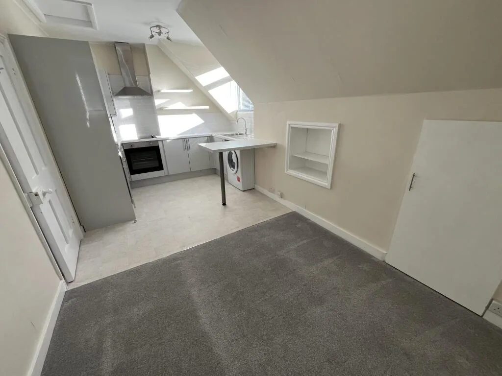 1 bedroom flat for rent