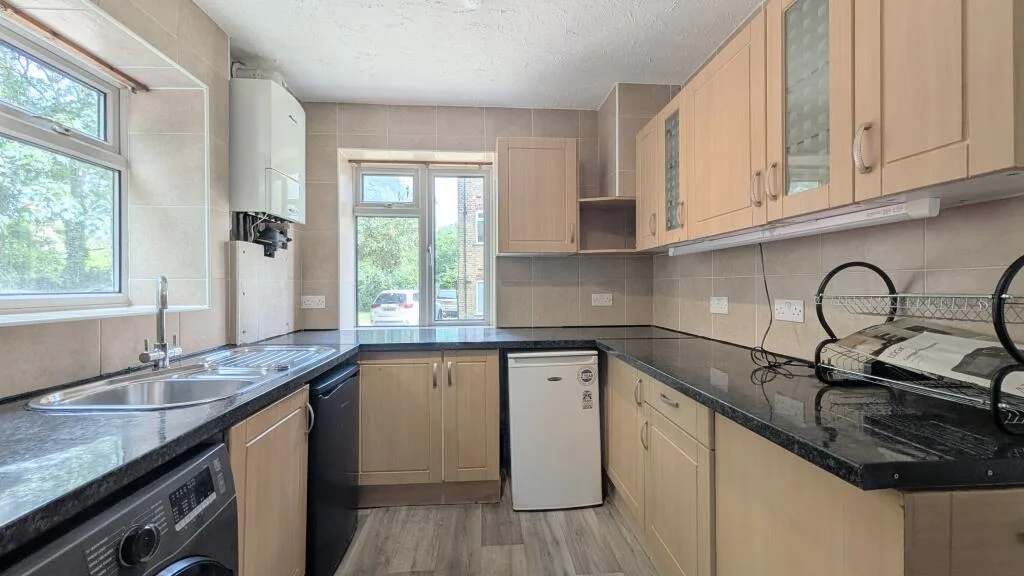3 bedroom apartment for rent