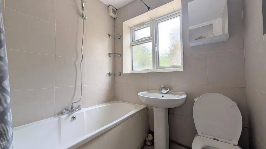 3 bedroom apartment for rent
