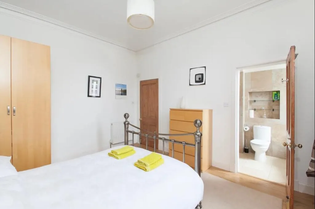 3 bedroom flat for rent
