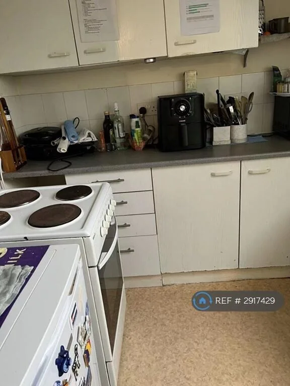 1 bedroom detached house for rent