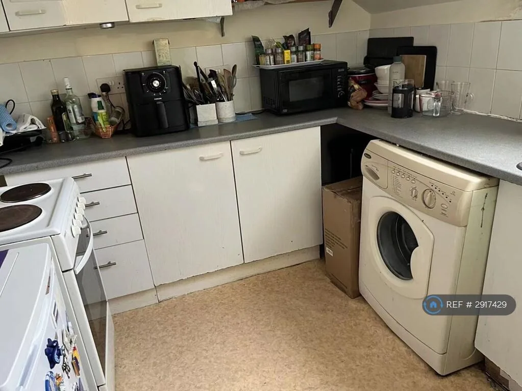 1 bedroom detached house for rent