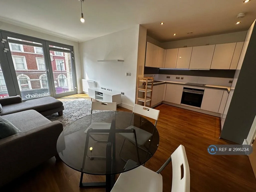 2 bedroom flat for rent