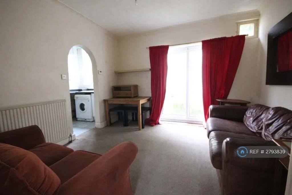 4 bedroom terraced house for rent