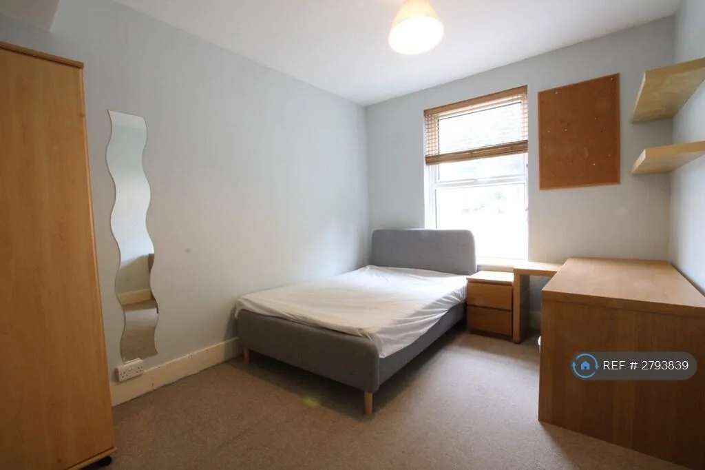 4 bedroom terraced house for rent