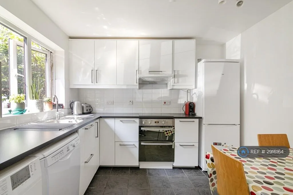 3 bedroom terraced house for rent