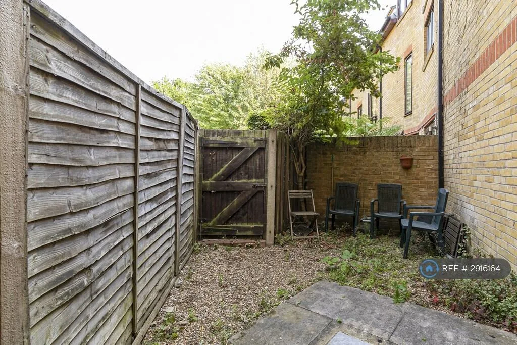 3 bedroom terraced house for rent