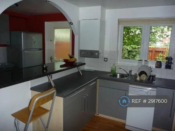 4 bedroom terraced house for rent