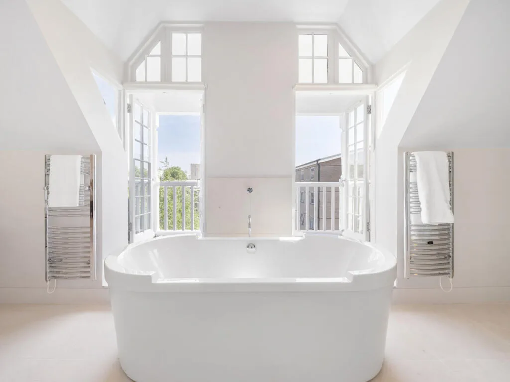 5 bedroom town house for rent
