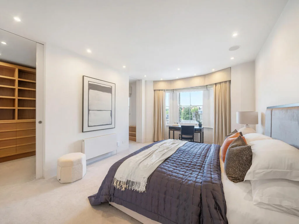 5 bedroom town house for rent