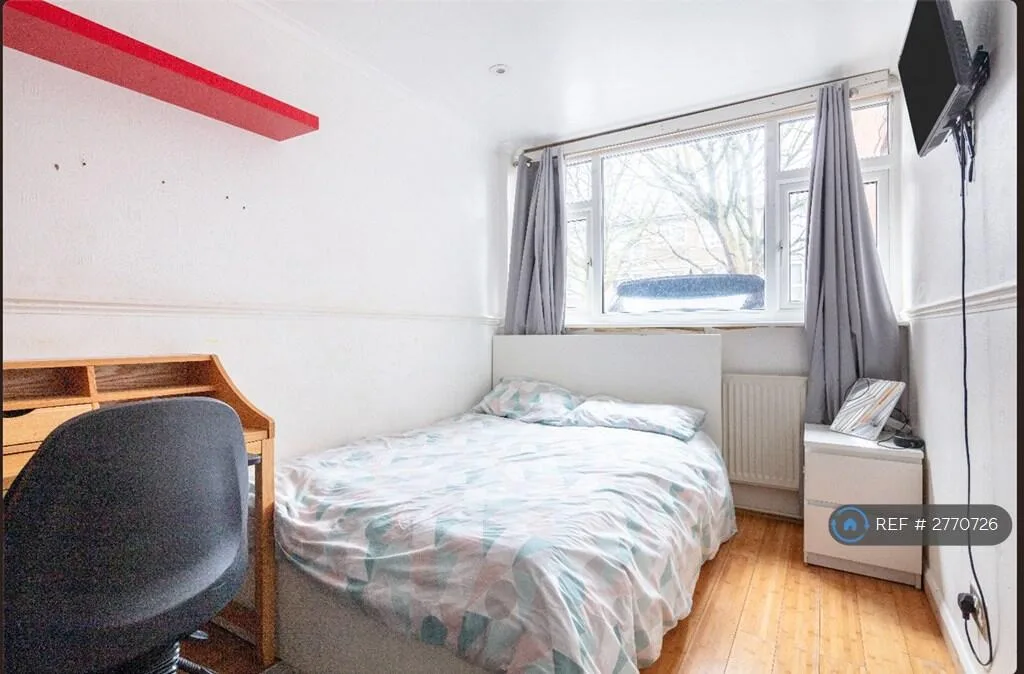 1 bedroom house share for rent
