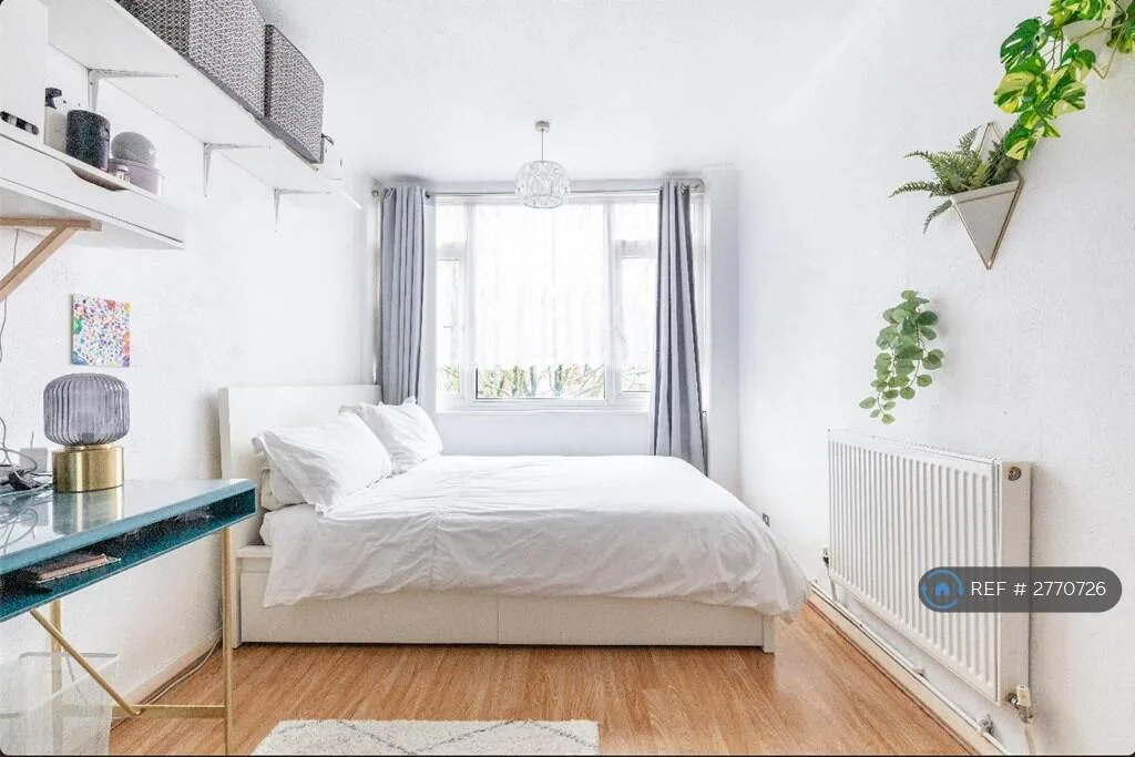 1 bedroom house share for rent