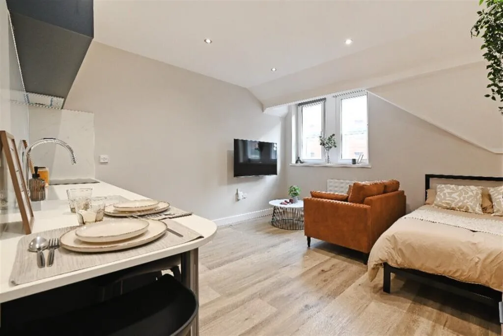 Studio flat for rent
