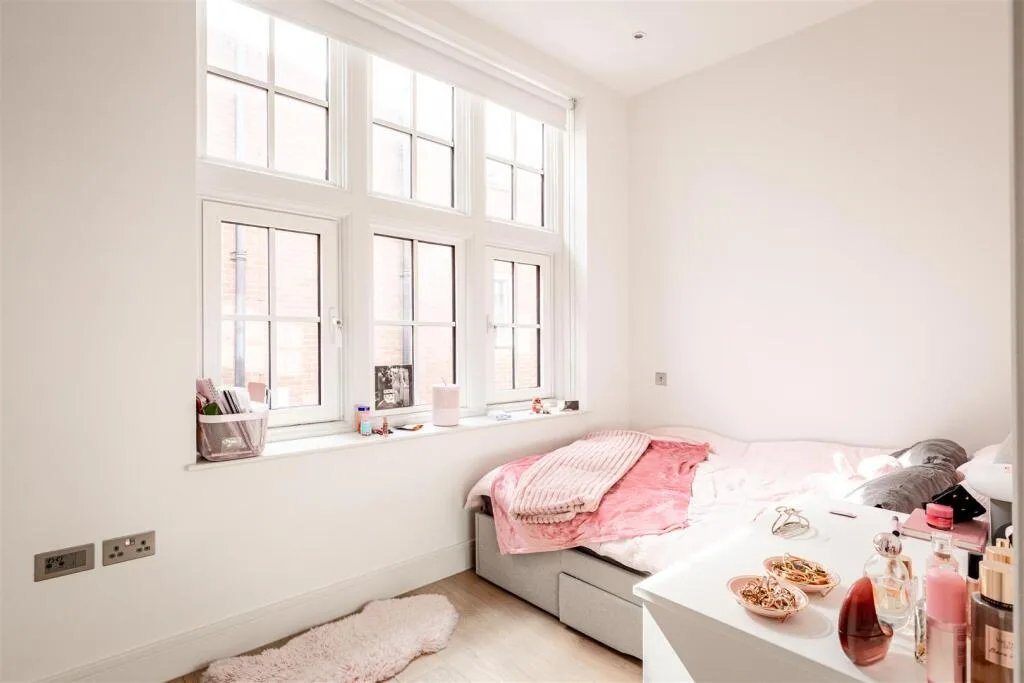 2 bedroom house for rent