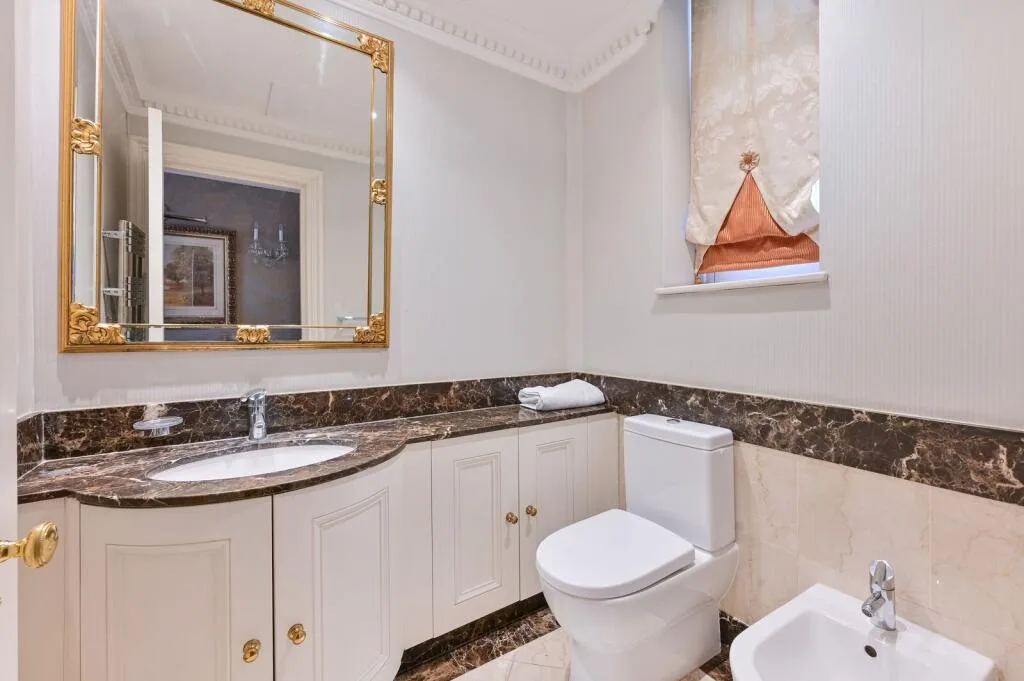 4 bedroom flat for rent