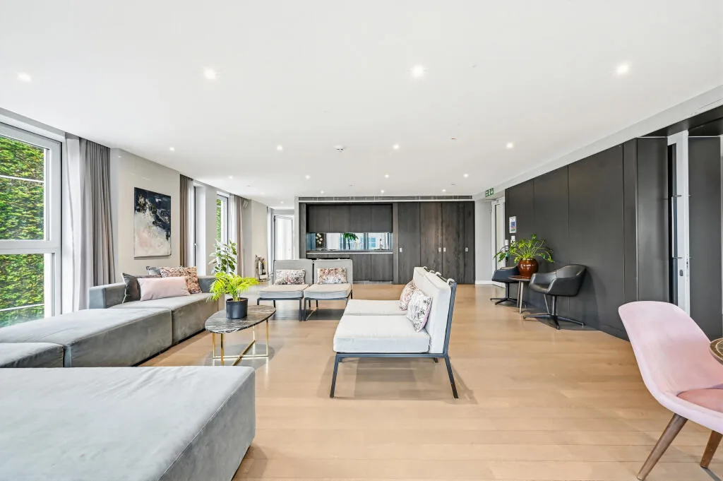 3 bedroom flat for rent