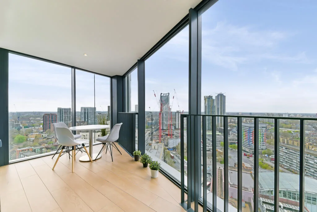 3 bedroom flat for rent